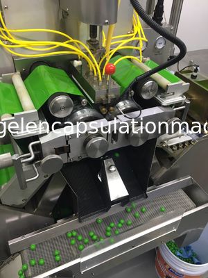 Yumuşak Kapsül Otomatik Üretim Hattı için profesyonel Paintball Kapsülleme Makinesi