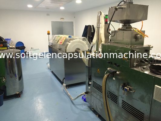 Balık Yağı 120000pcs/H Yumuşak Jel Kapsül Dolum Makinesi Otomatik