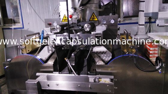 50000 - 70000 Kapsül / H için Bitkisel Jelatin Softgel Kapsülleme Makinesi