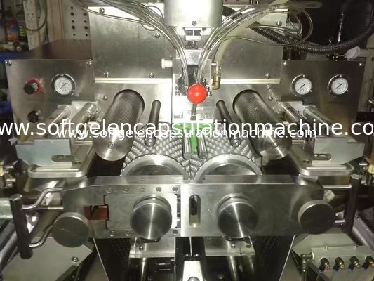 Servo motor otomatik Büyük ölçekli Softgel kapsül üretimi Makinesi Çeşitli şekil kapsül Yağ doldurma