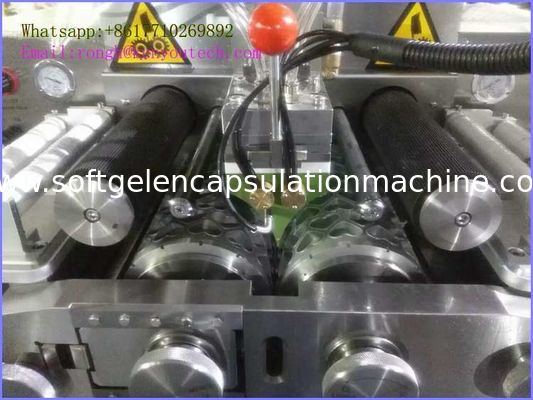 7 İnç Softgel Kapsülleme Makinesi, Mikro Yağlamalı Softgel Yapma Makinesi