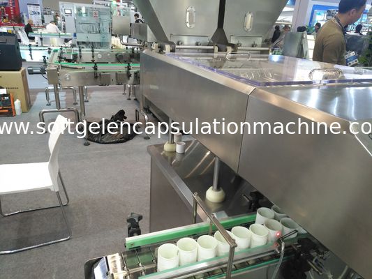 Tıbbi Sayma ve Paketleme Makinesi Çoklu Titreşim Plakalı Şişe Paketleme