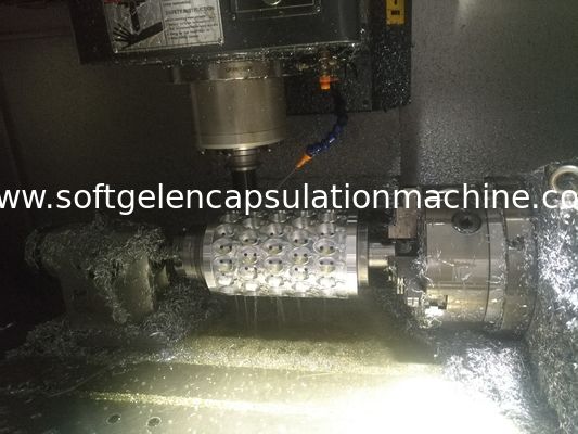 Elektrikli Yumuşak Jelatin Kapsül Dolum Makinesi Painball / Kapsül Yapımı GMP Standardı
