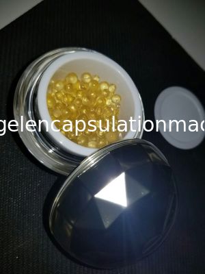 Saniyede 3mm Toplar 2-8mm Boyutlu Dikişsiz Yumuşak Jelatin Kapsül Makinesi