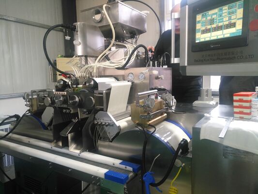 CE Belgesi 5rpm Softgel Kapsülleme Makinesi Plc Kontrolü